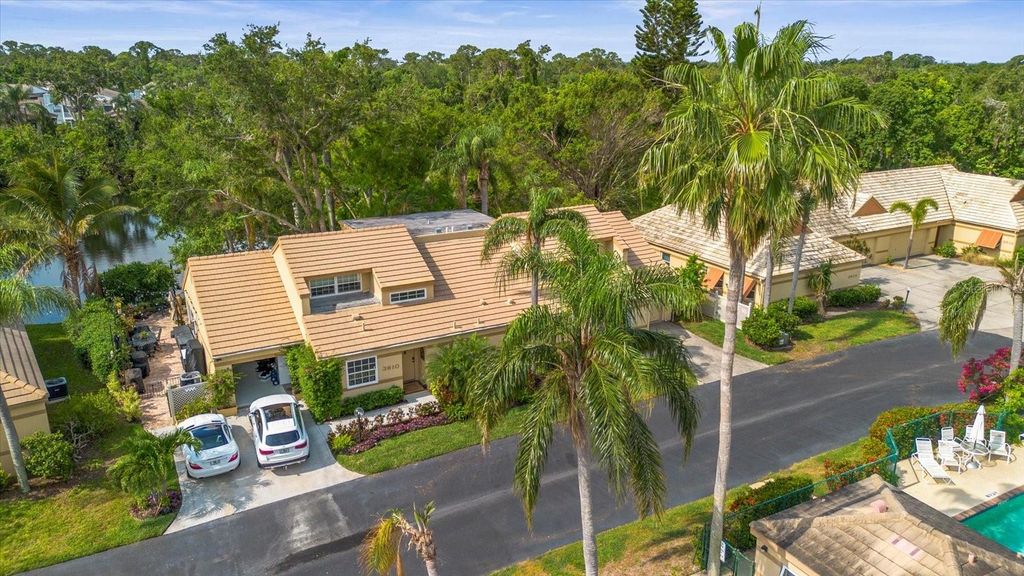Photo of 3610 57th Avenue Drive W, Bradenton, FL 34210 (MLS # A4661088)