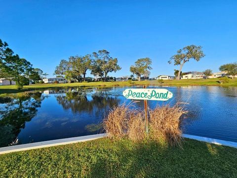 A home in WINTER HAVEN