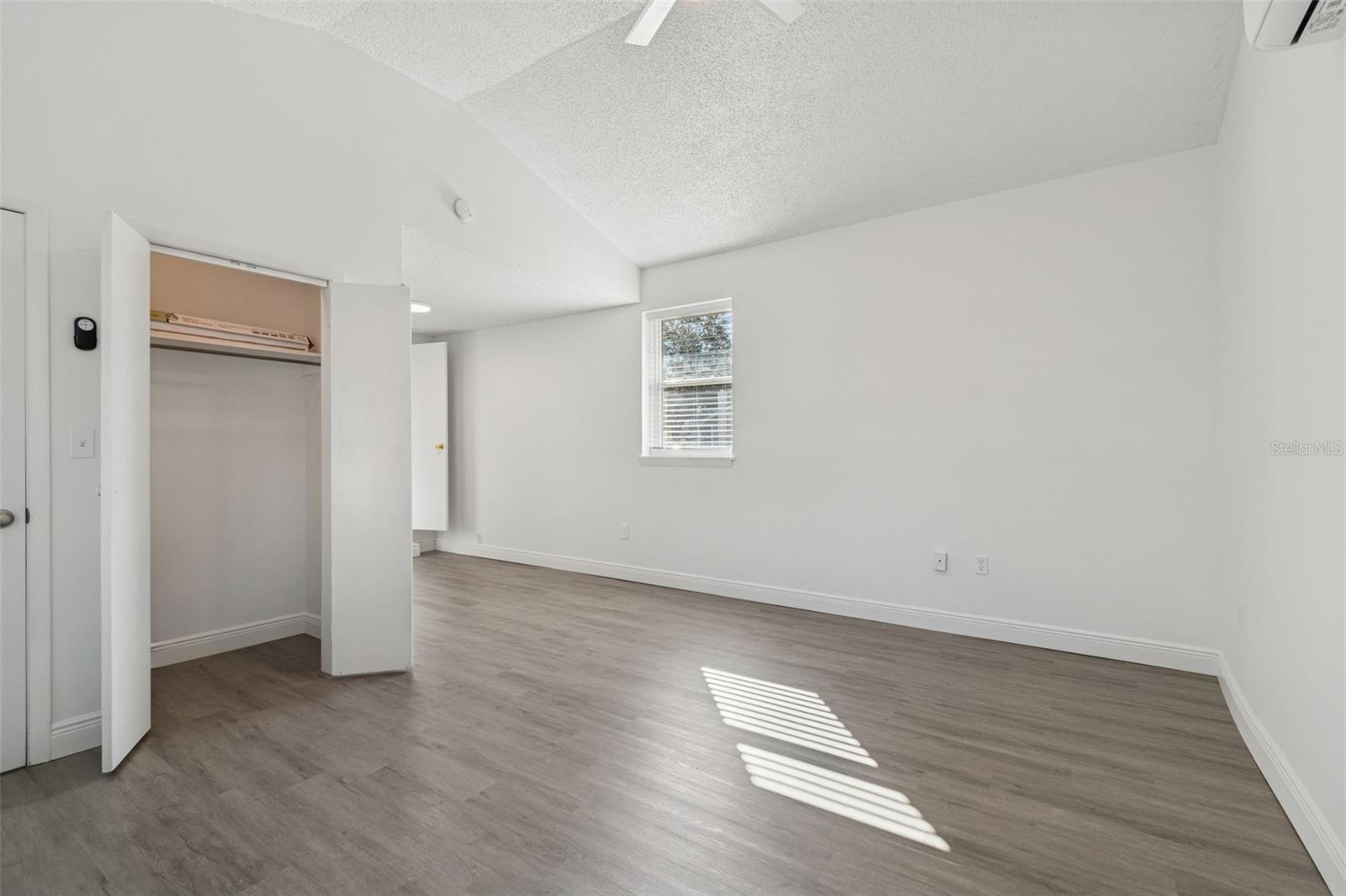 LAMBS PT REP OF SUMMIT GROVE - Residential Lease