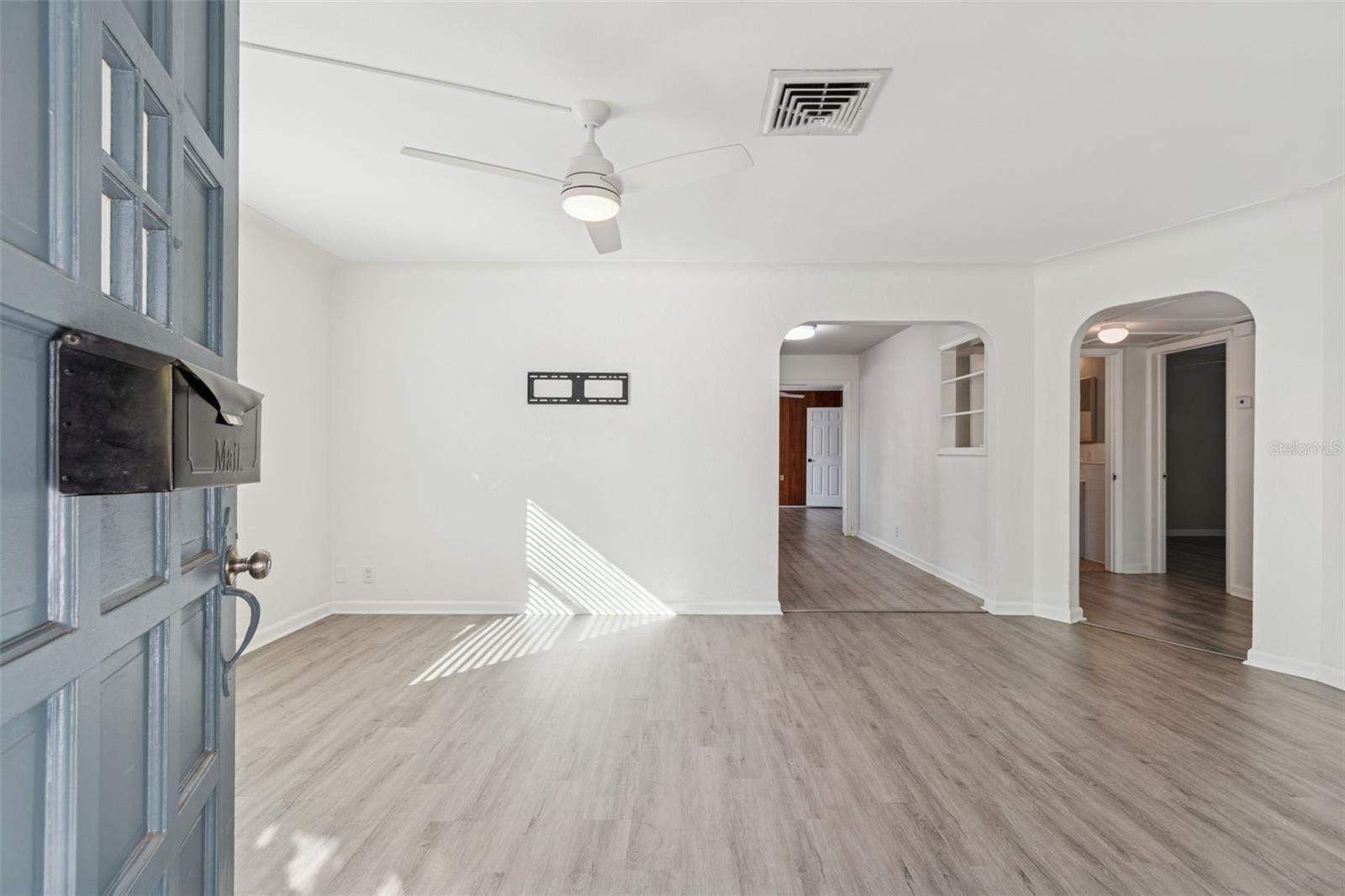 LAMBS PT REP OF SUMMIT GROVE - Residential Lease