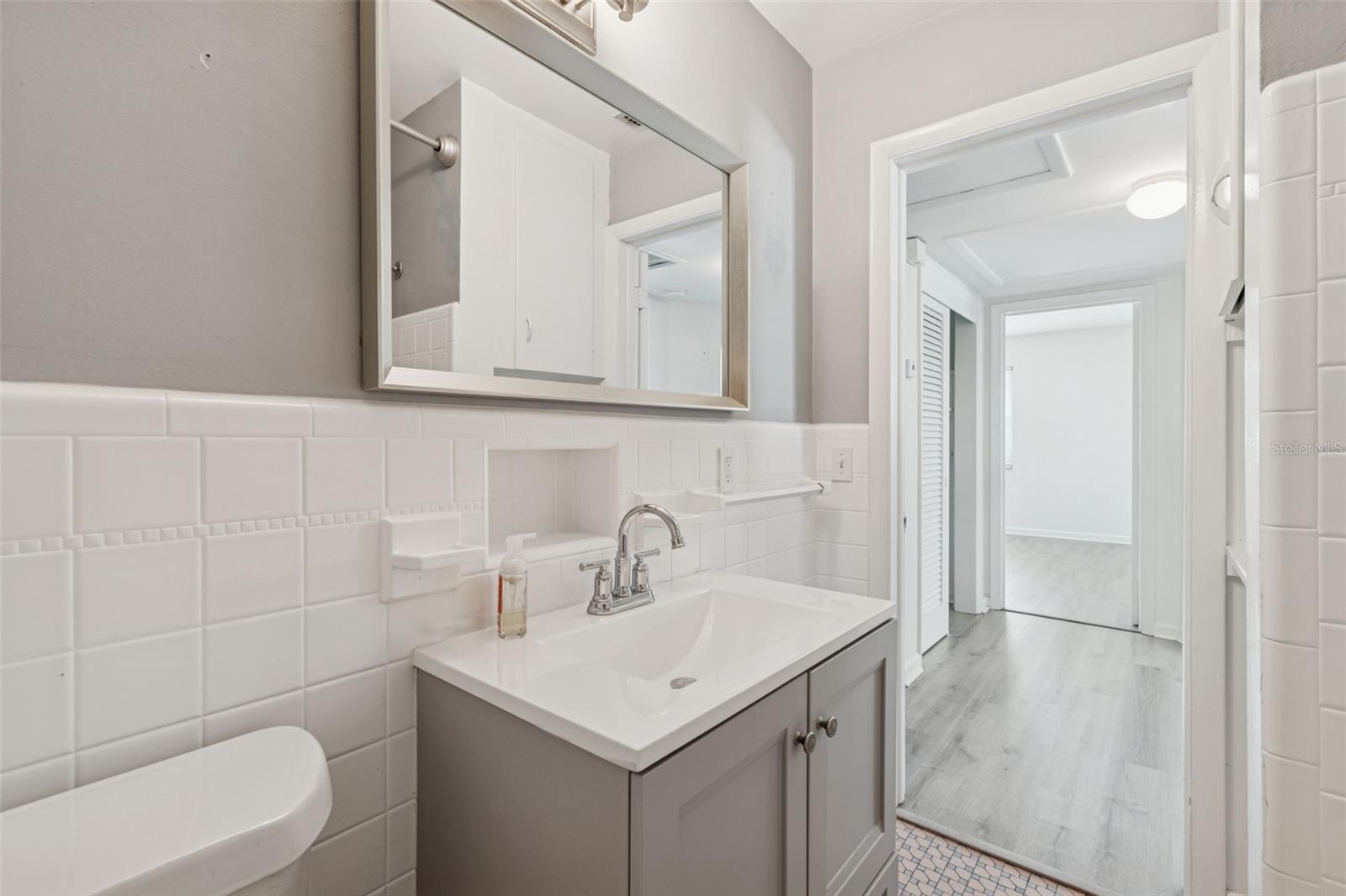 LAMBS PT REP OF SUMMIT GROVE - Residential Lease