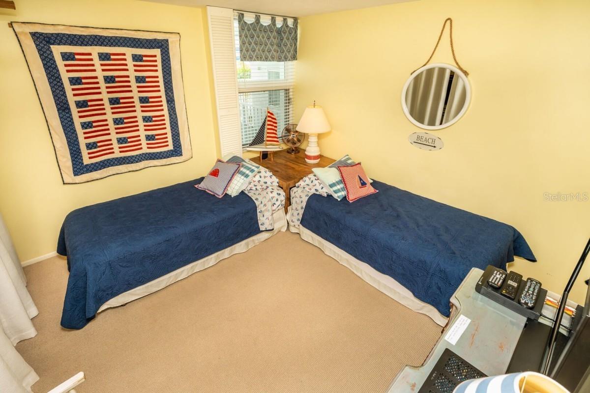 OCEAN VIEW TOWERS CONDO - Residential