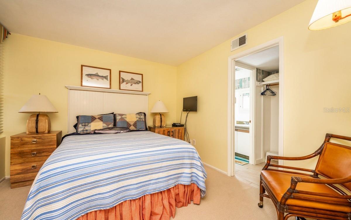 OCEAN VIEW TOWERS CONDO - Residential