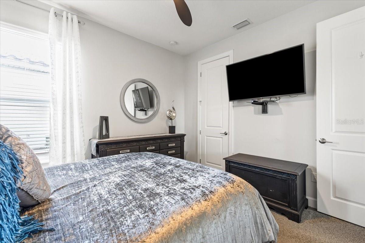 ARTISAN LAKES ESPLANADE PH V SUBPH B & C - Residential