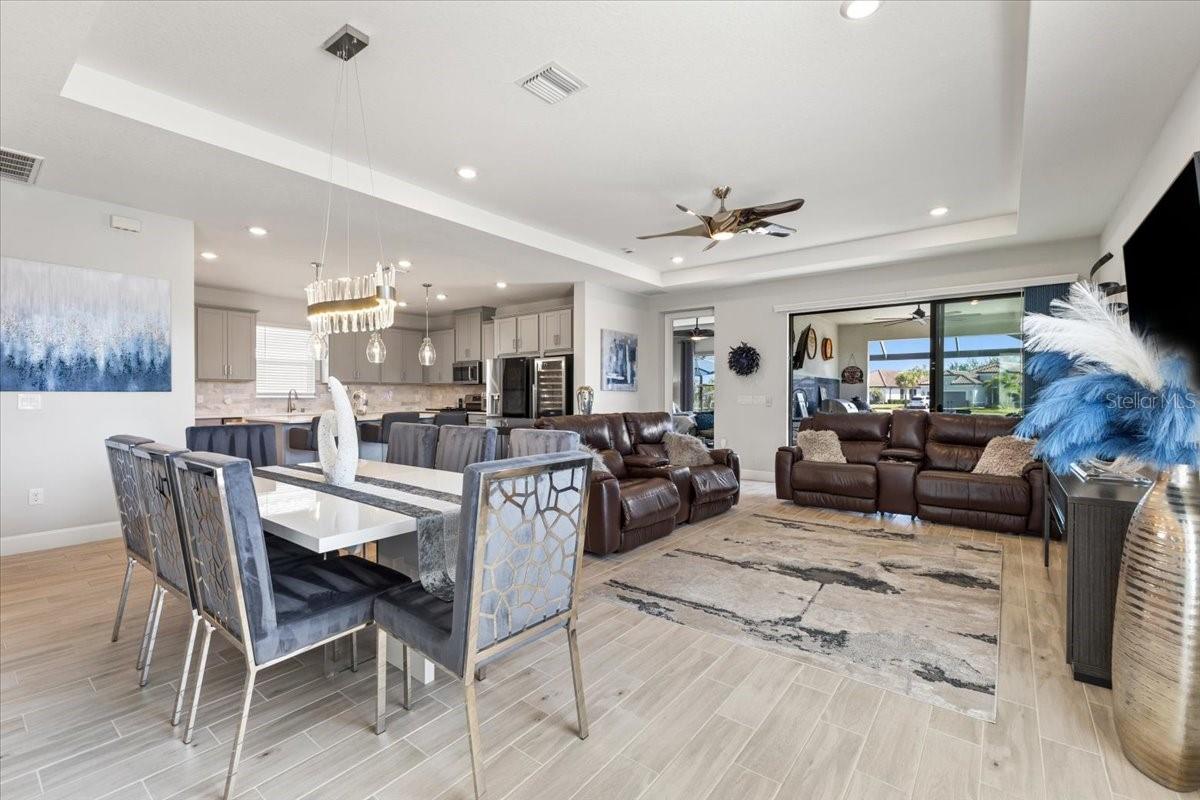 ARTISAN LAKES ESPLANADE PH V SUBPH B & C - Residential