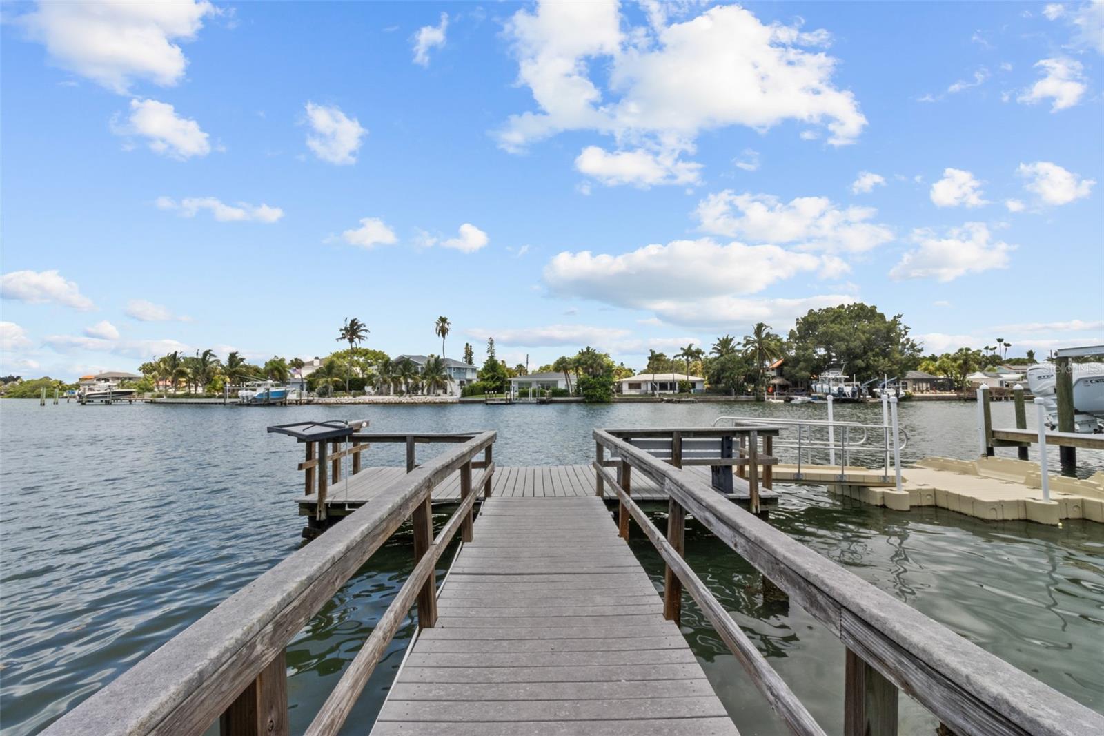 BELLE VISTA POINT 1ST ADD - Residential