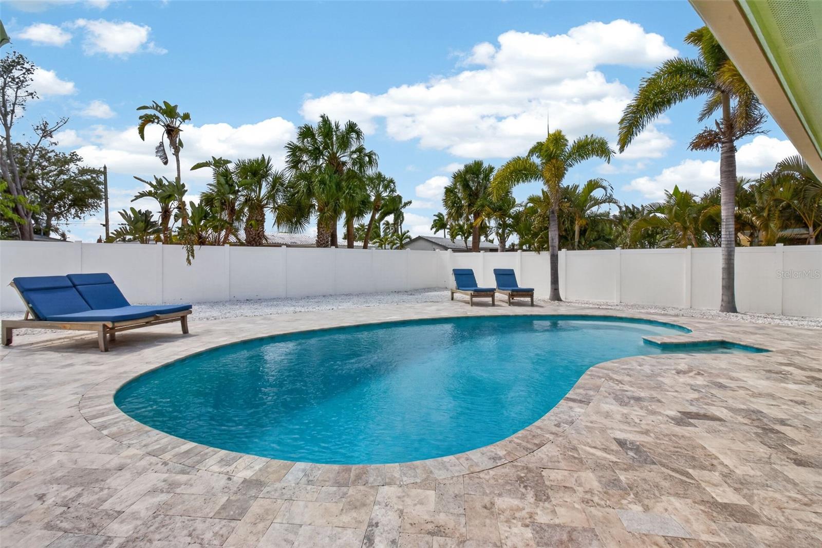 BELLE VISTA POINT 1ST ADD - Residential