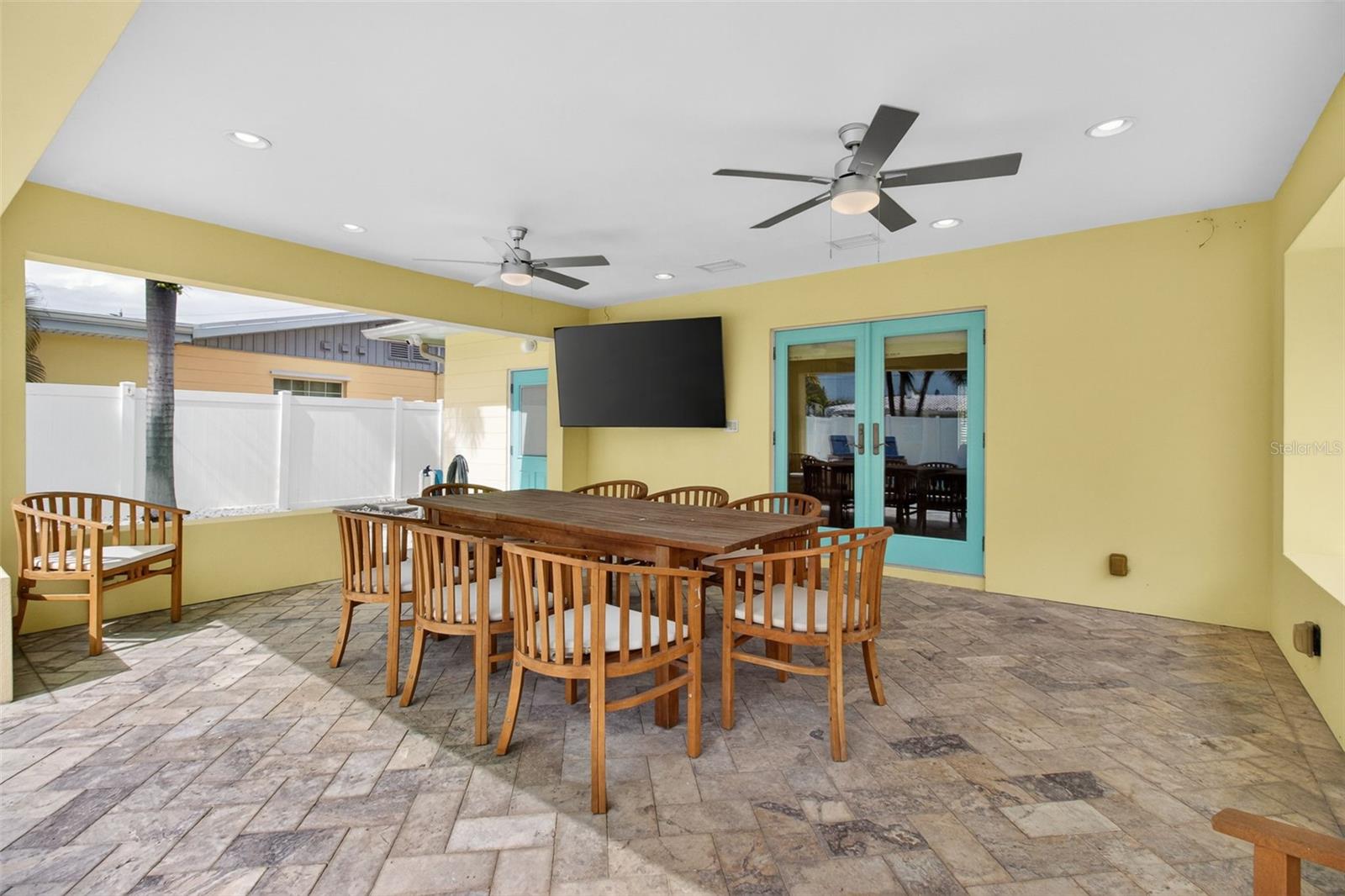 BELLE VISTA POINT 1ST ADD - Residential