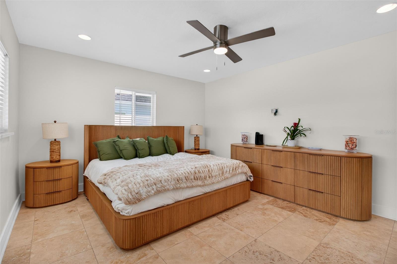 BELLE VISTA POINT 1ST ADD - Residential