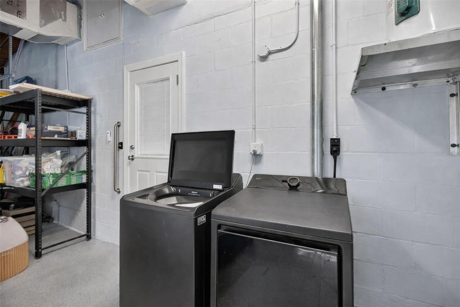 BELLE VISTA POINT 1ST ADD - Residential