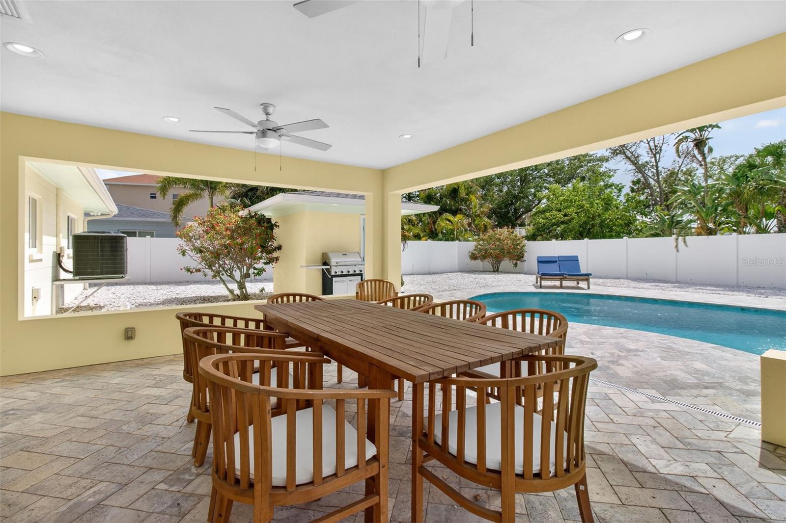 BELLE VISTA POINT 1ST ADD - Residential