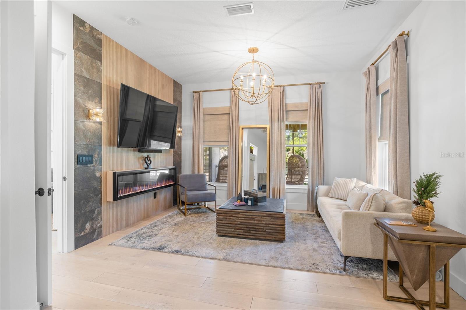 RIVERSIDE ESTATES CORR - Residential