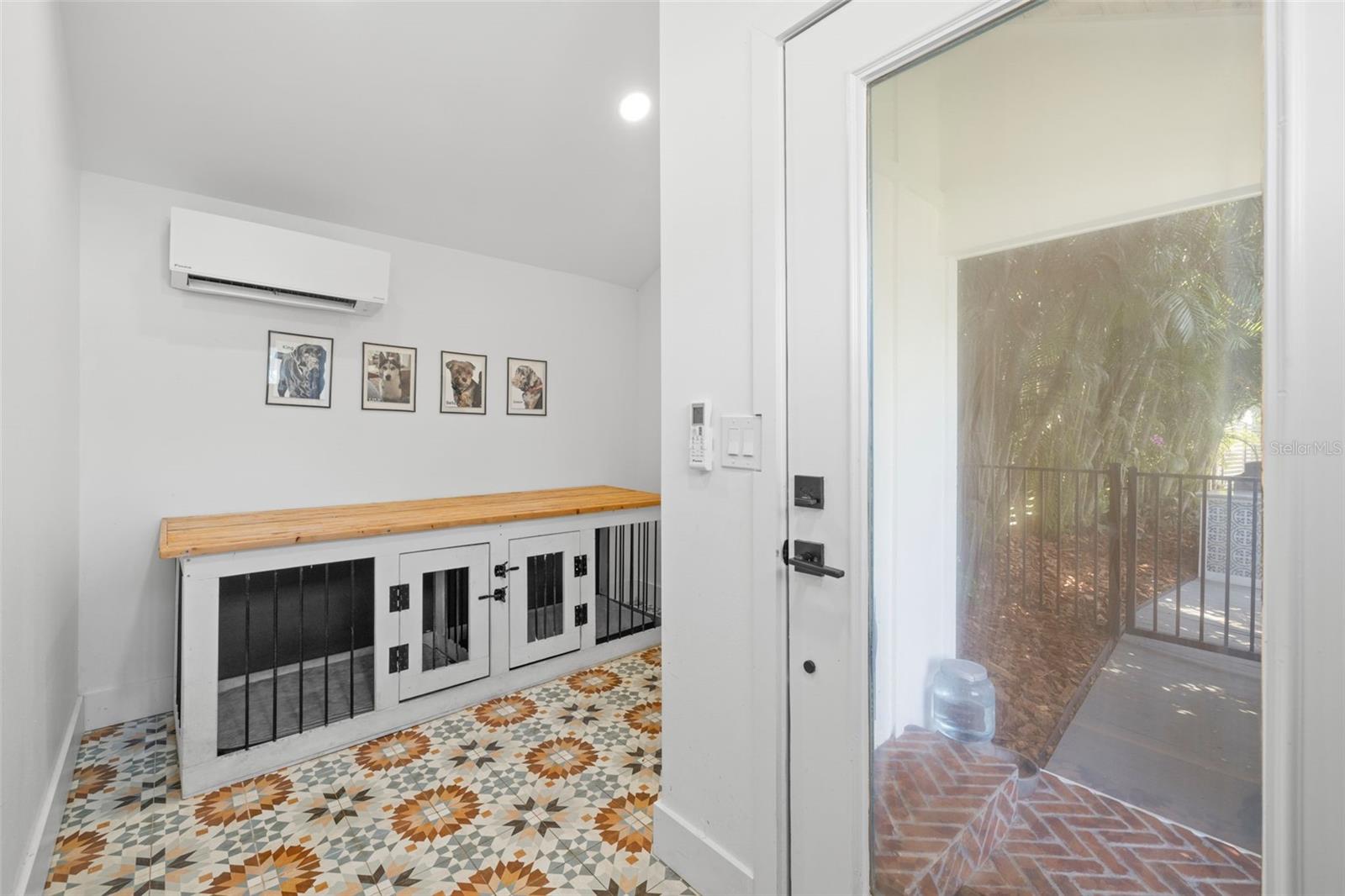 RIVERSIDE ESTATES CORR - Residential