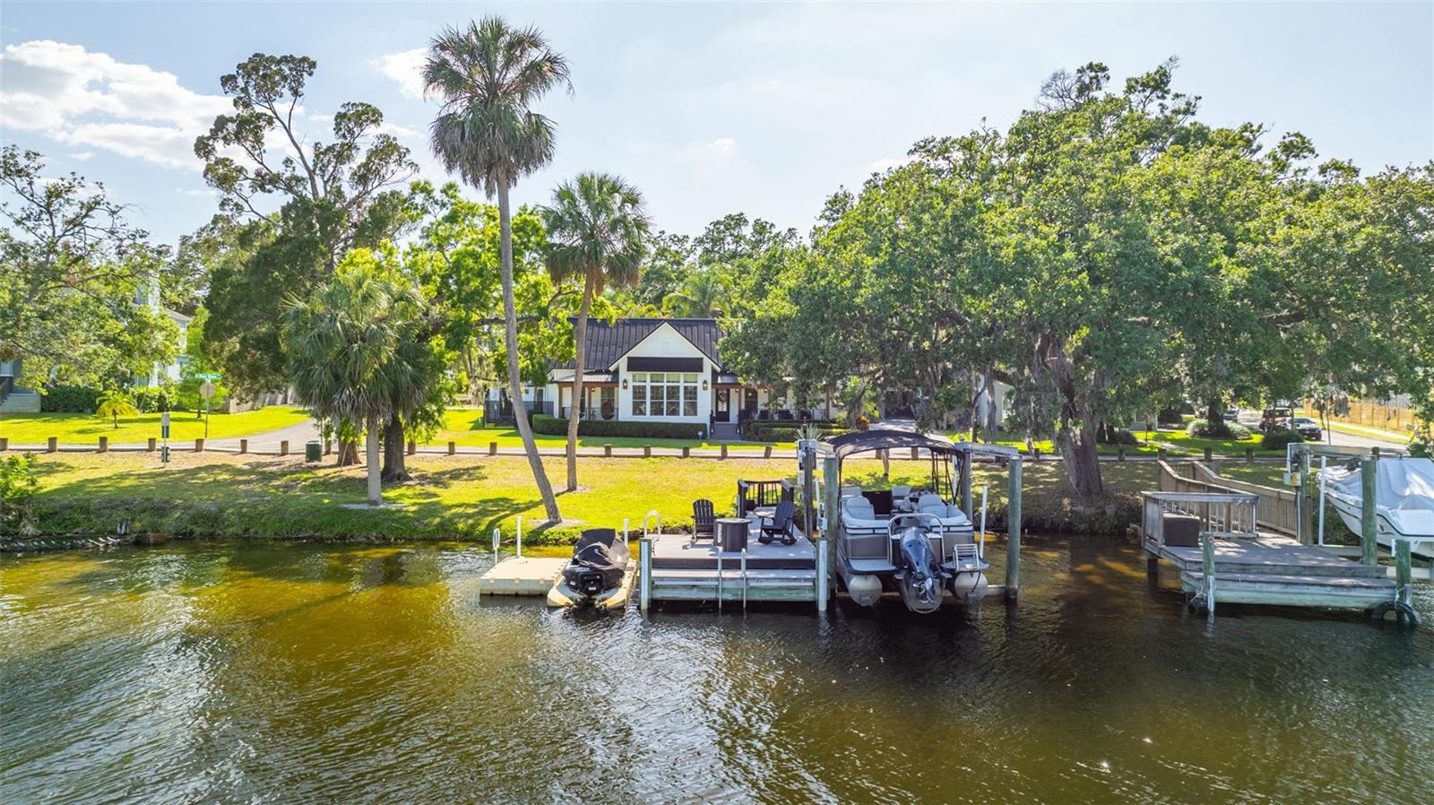 RIVERSIDE ESTATES CORR - Residential