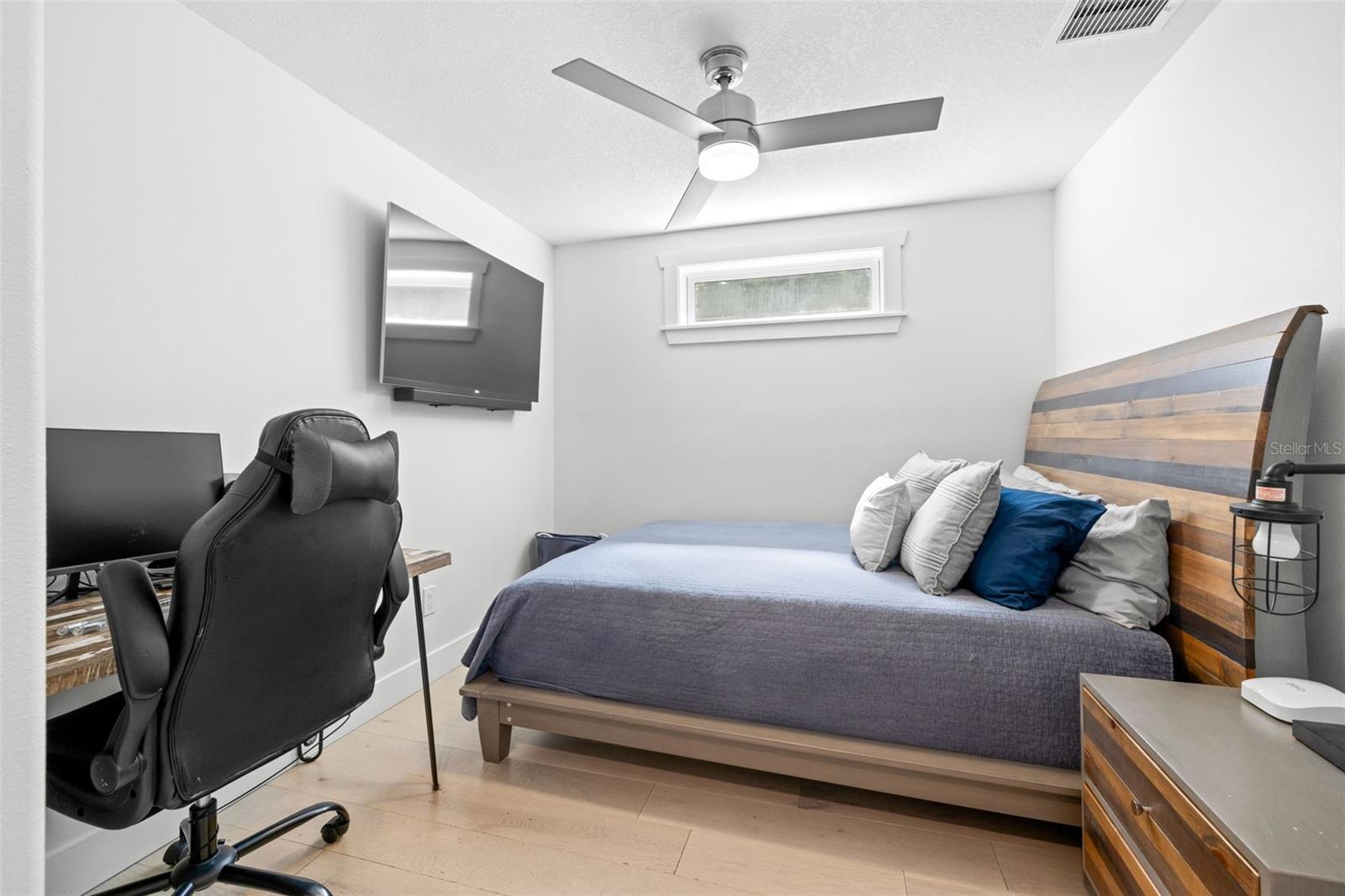 RIVERSIDE ESTATES CORR - Residential