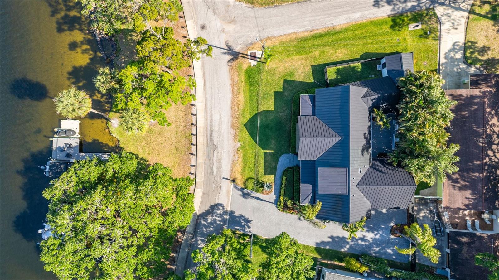 RIVERSIDE ESTATES CORR - Residential