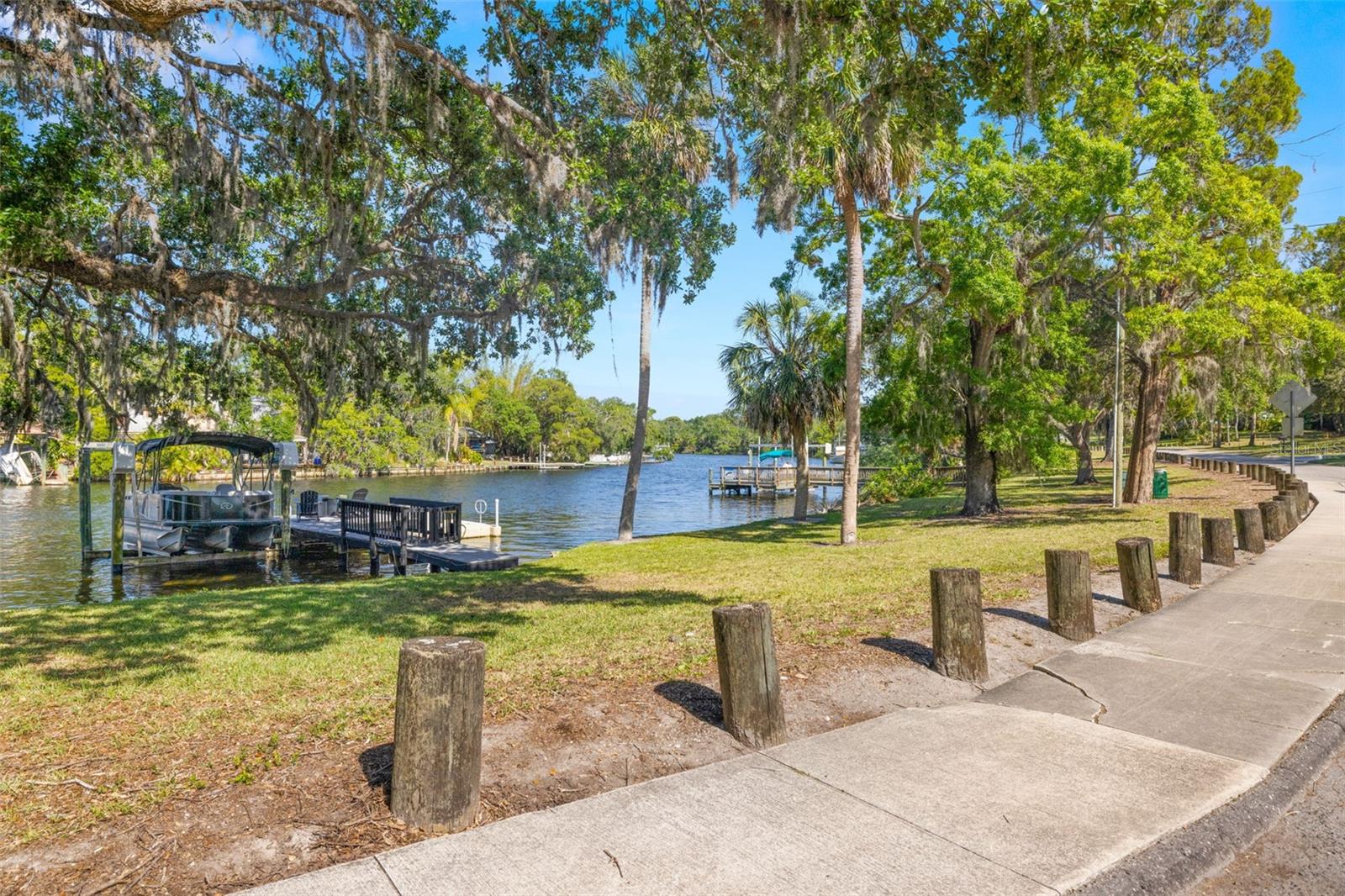 RIVERSIDE ESTATES CORR - Residential