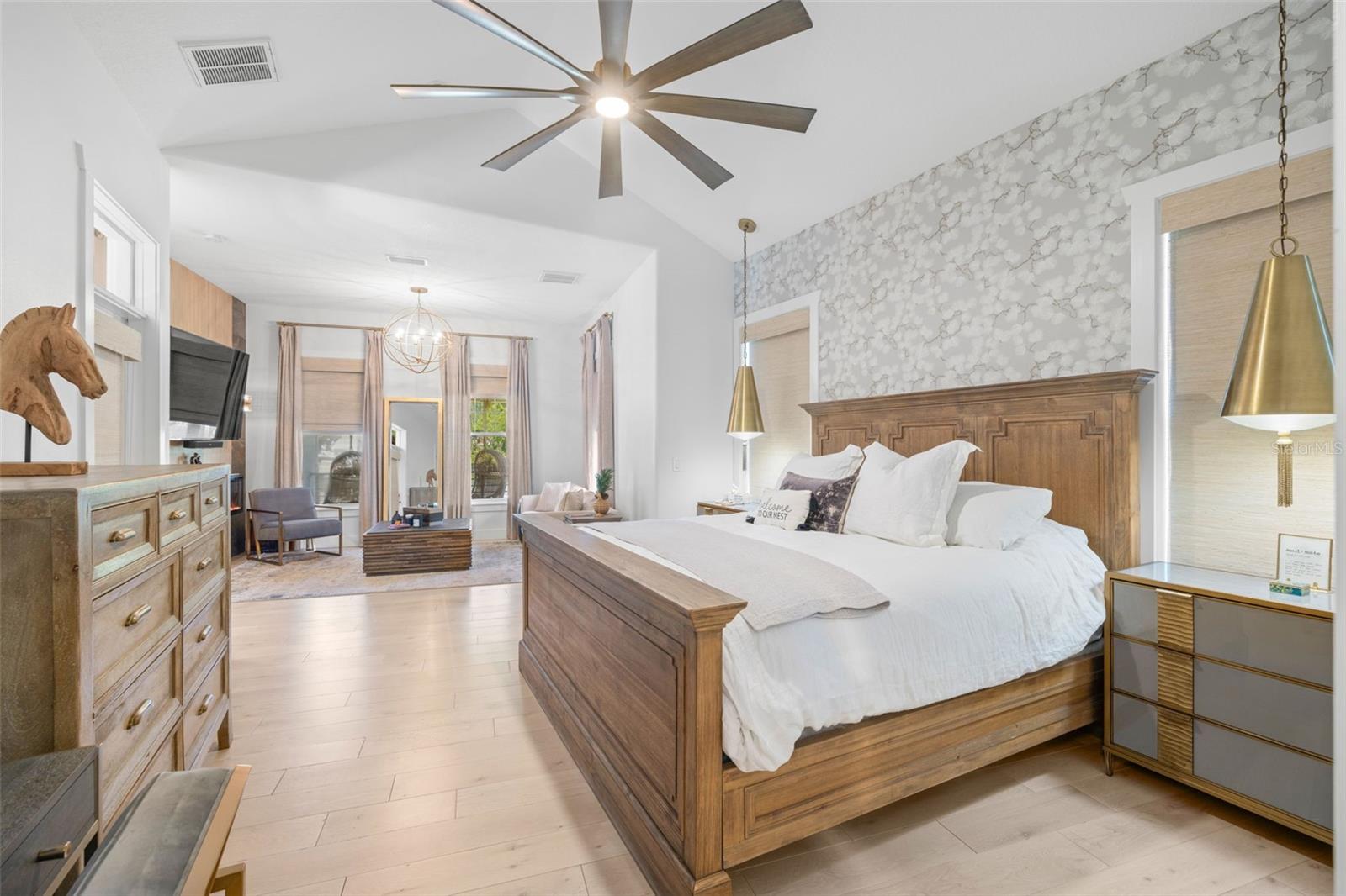 RIVERSIDE ESTATES CORR - Residential