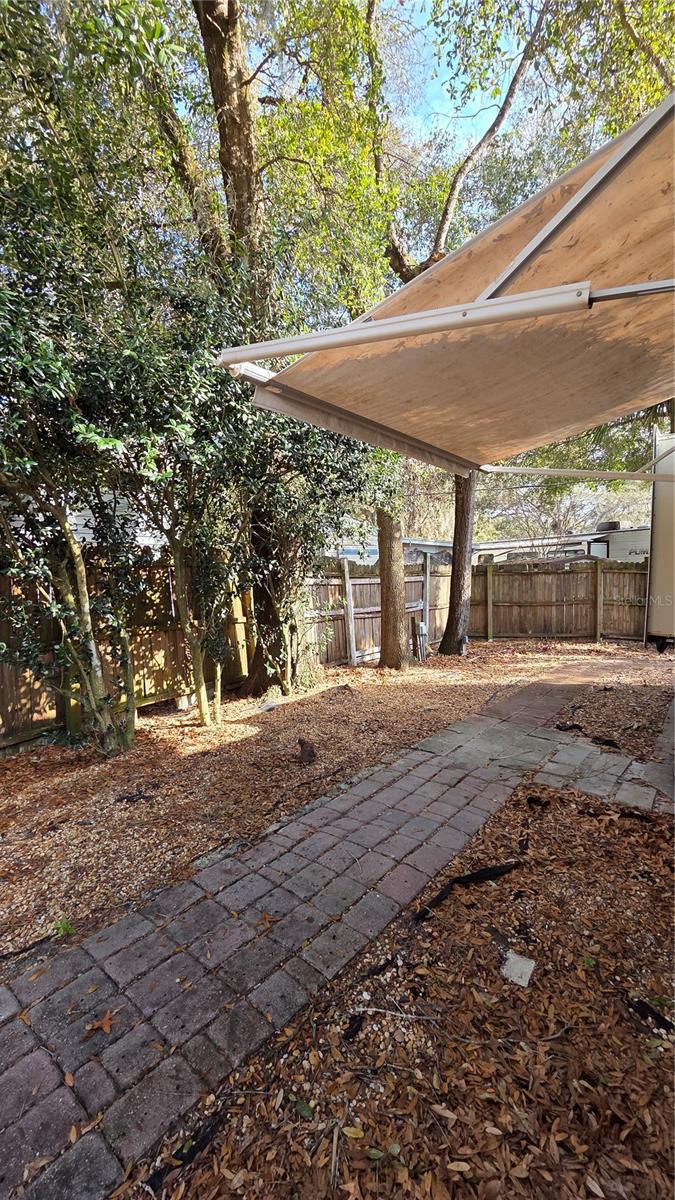 YOGI BEARS JELLYSTONE PARK CONDO - Land