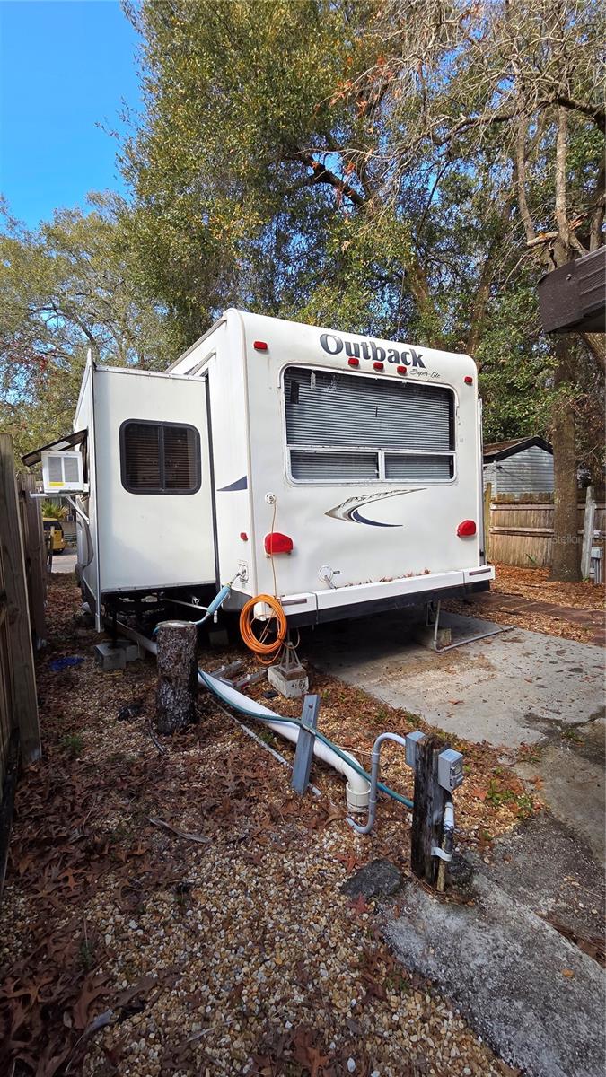 YOGI BEARS JELLYSTONE PARK CONDO - Land