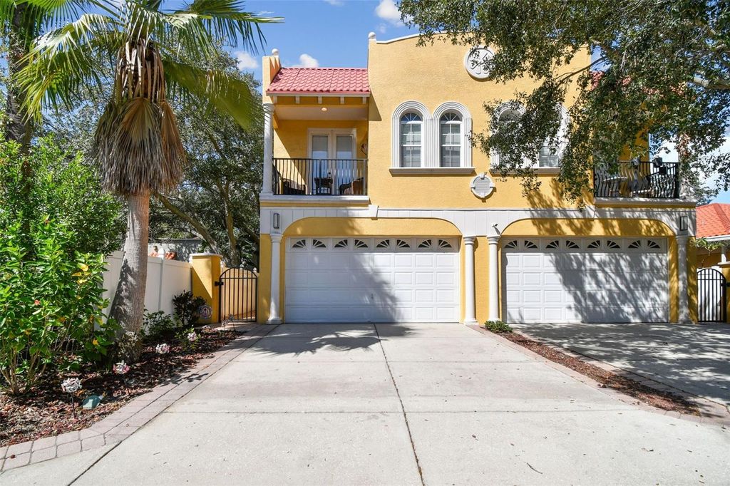 Photo of 116 S Fremont Avenue #3, Tampa, FL 33606 (MLS # TB8433390)