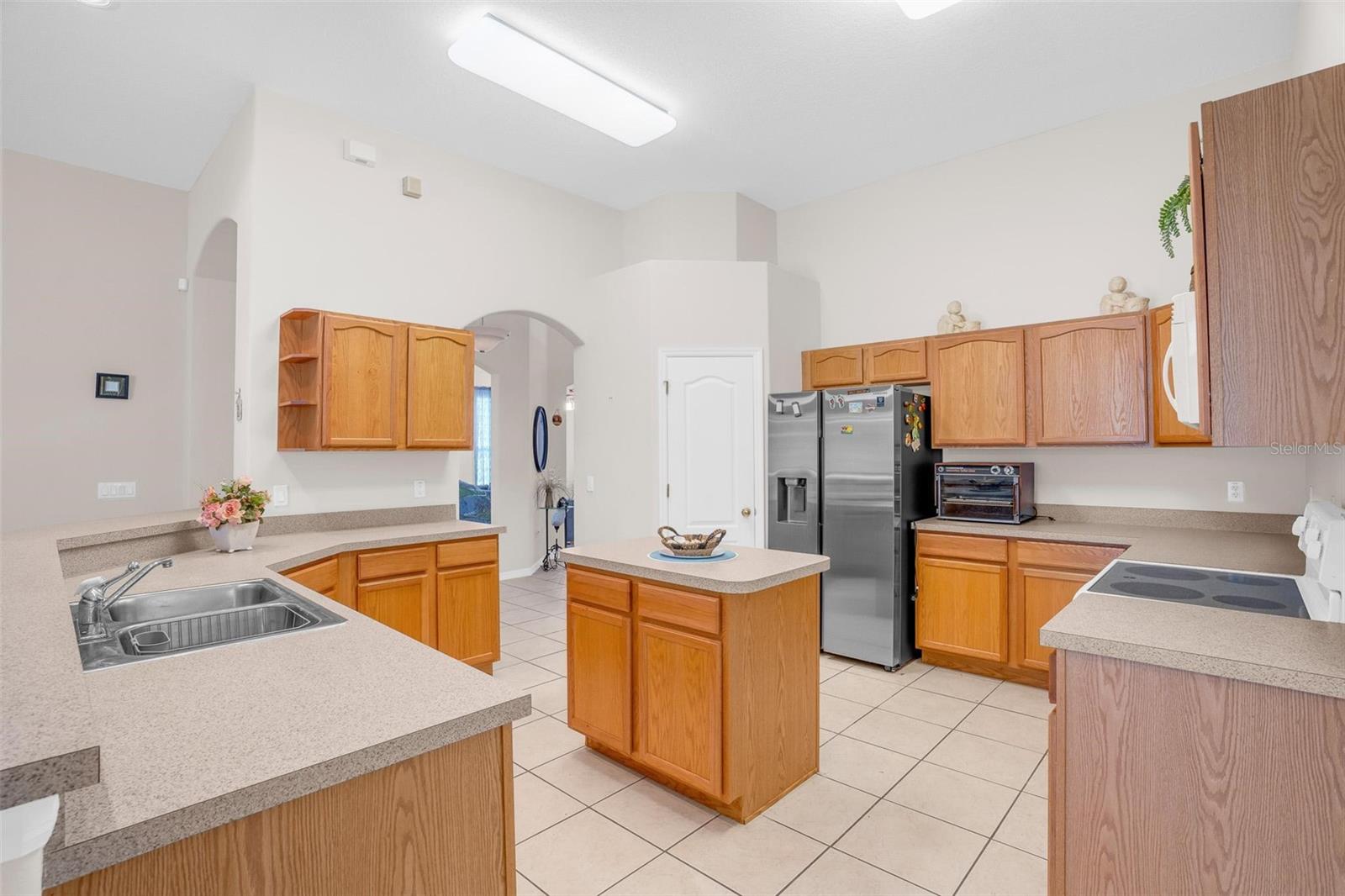 DELTONA LAKES - Residential