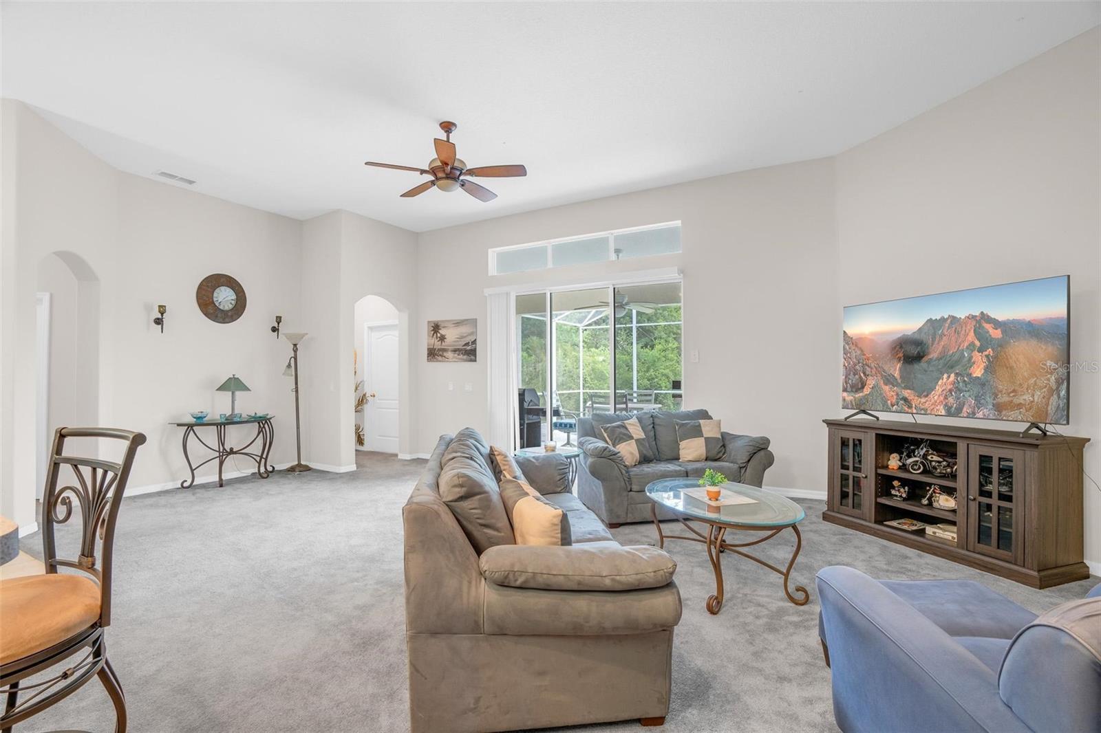 DELTONA LAKES - Residential