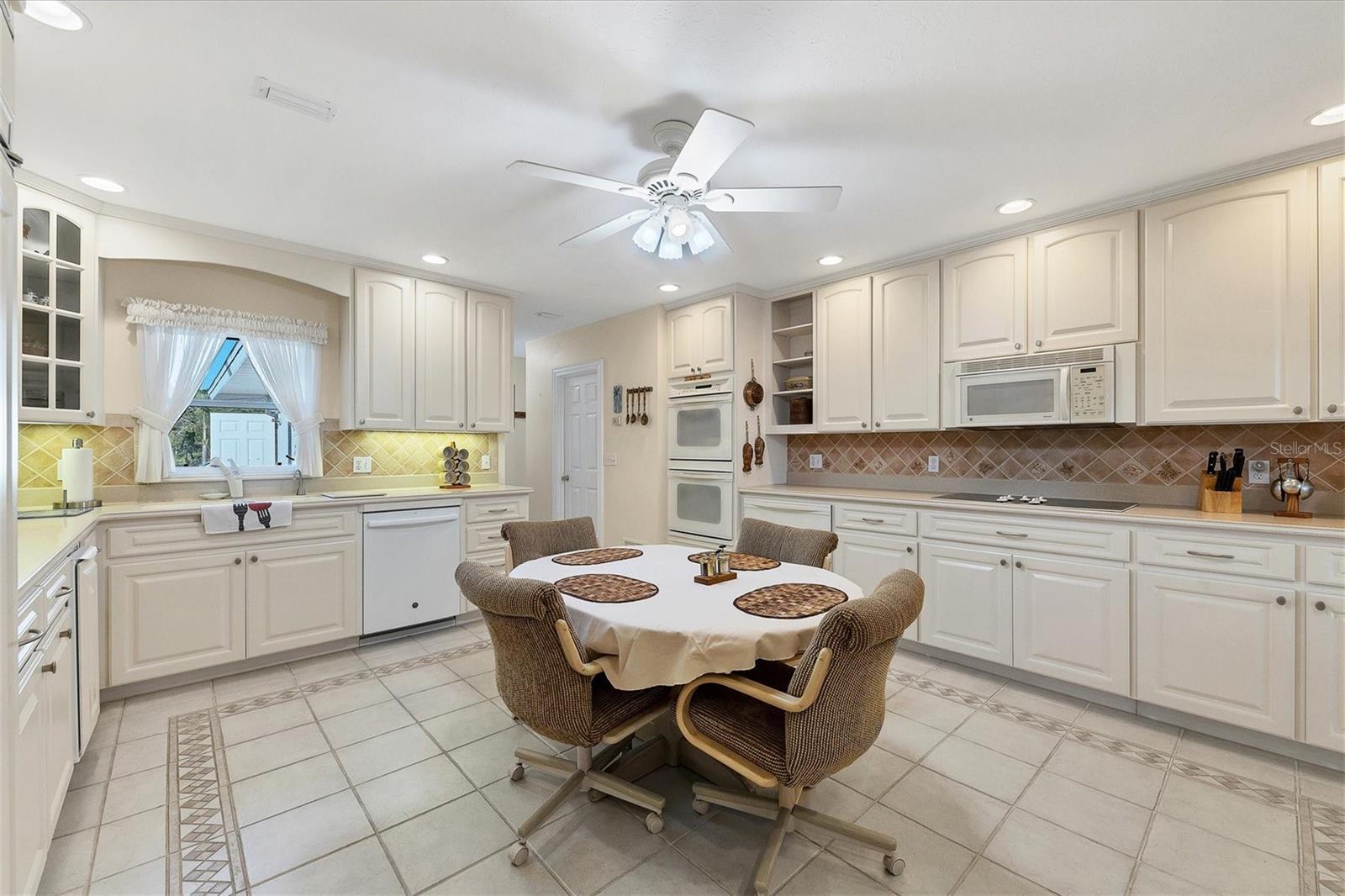 CAPE HAZE - Residential