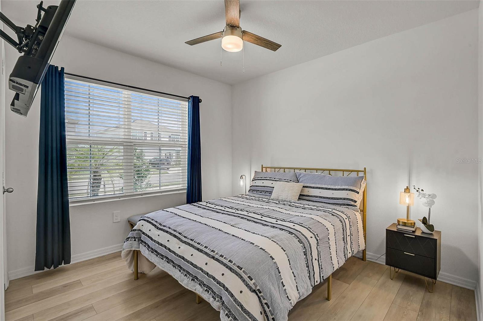 17518 CANOPY PLACE