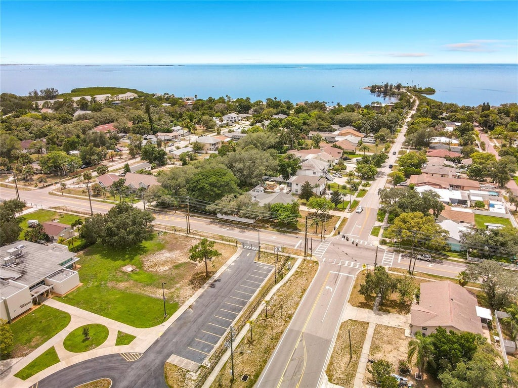 Photo of 1601 Gulf Road, Tarpon Springs, FL 34689 (MLS # TB8534888)