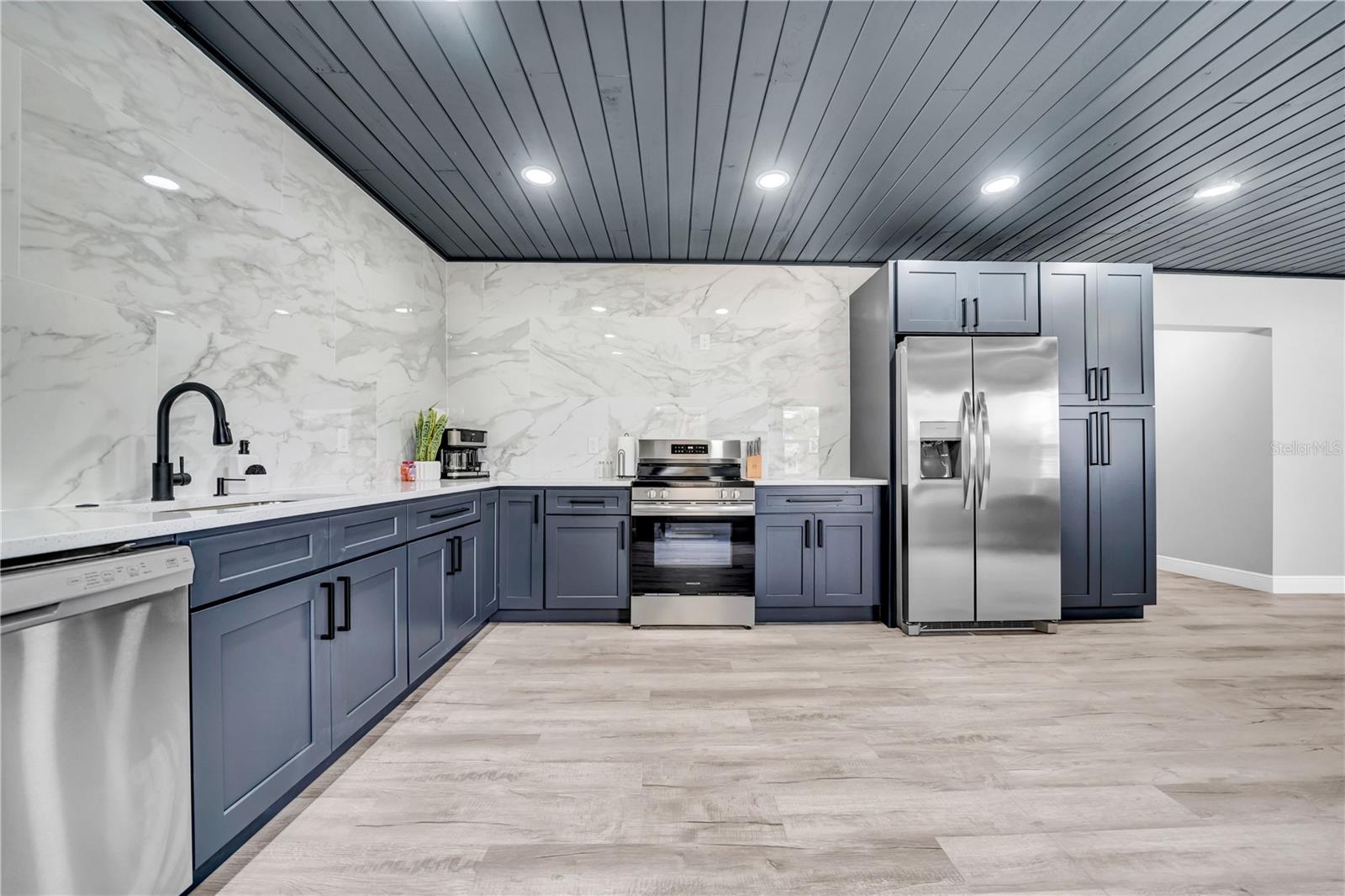 EAST NORTH TAMPA - Residential