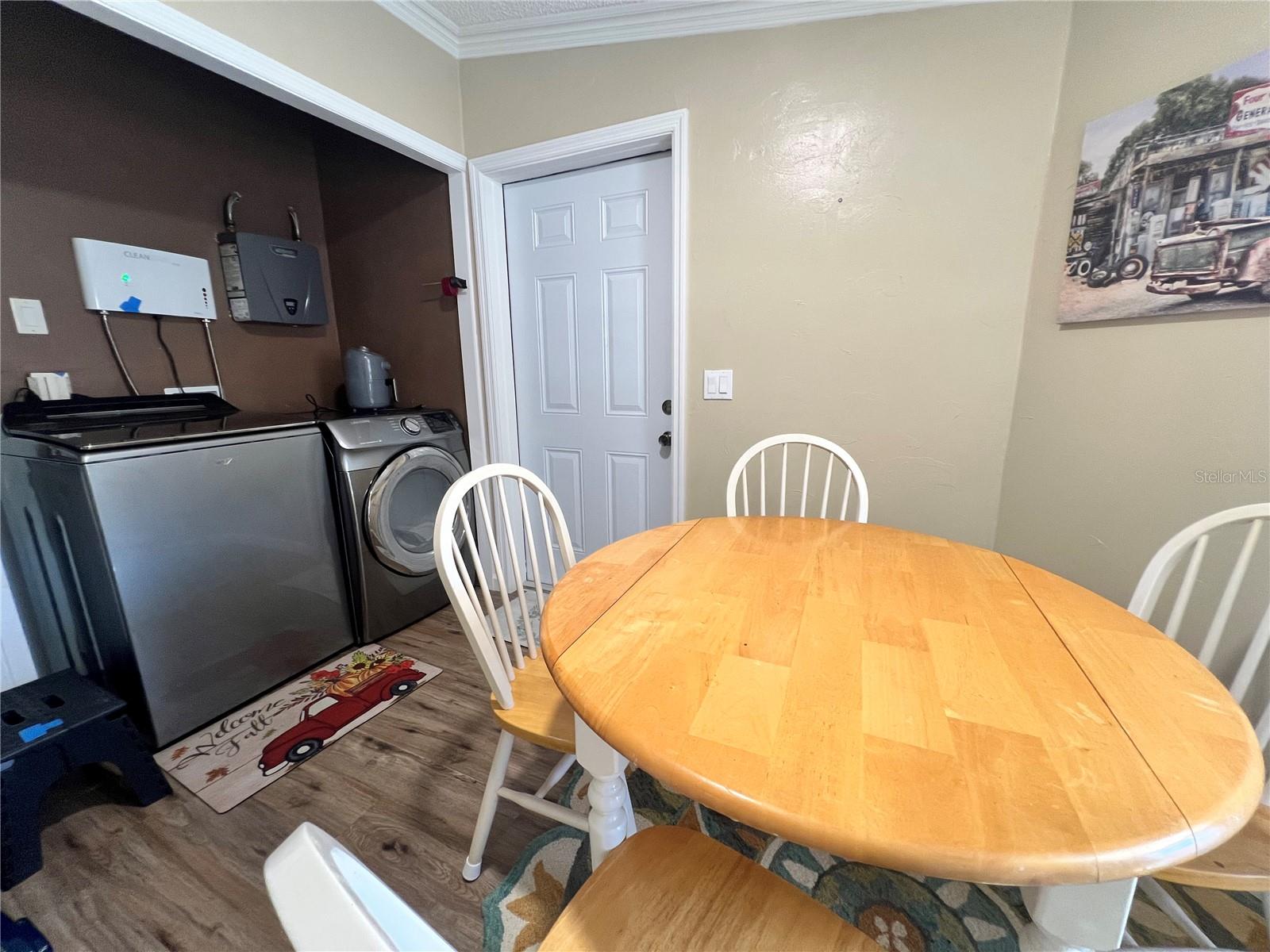 BROOKWOOD ESTATES - Residential