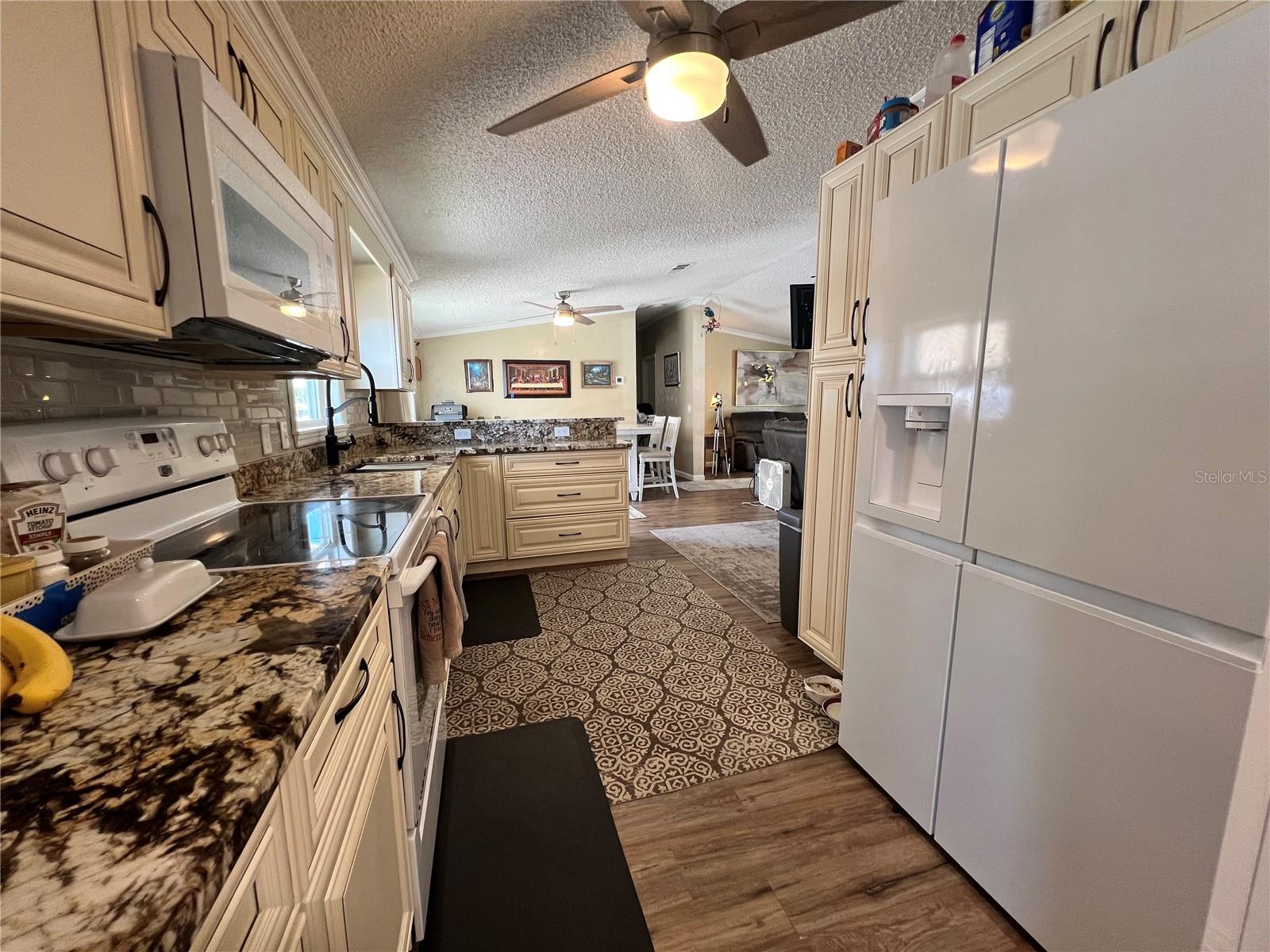 BROOKWOOD ESTATES - Residential