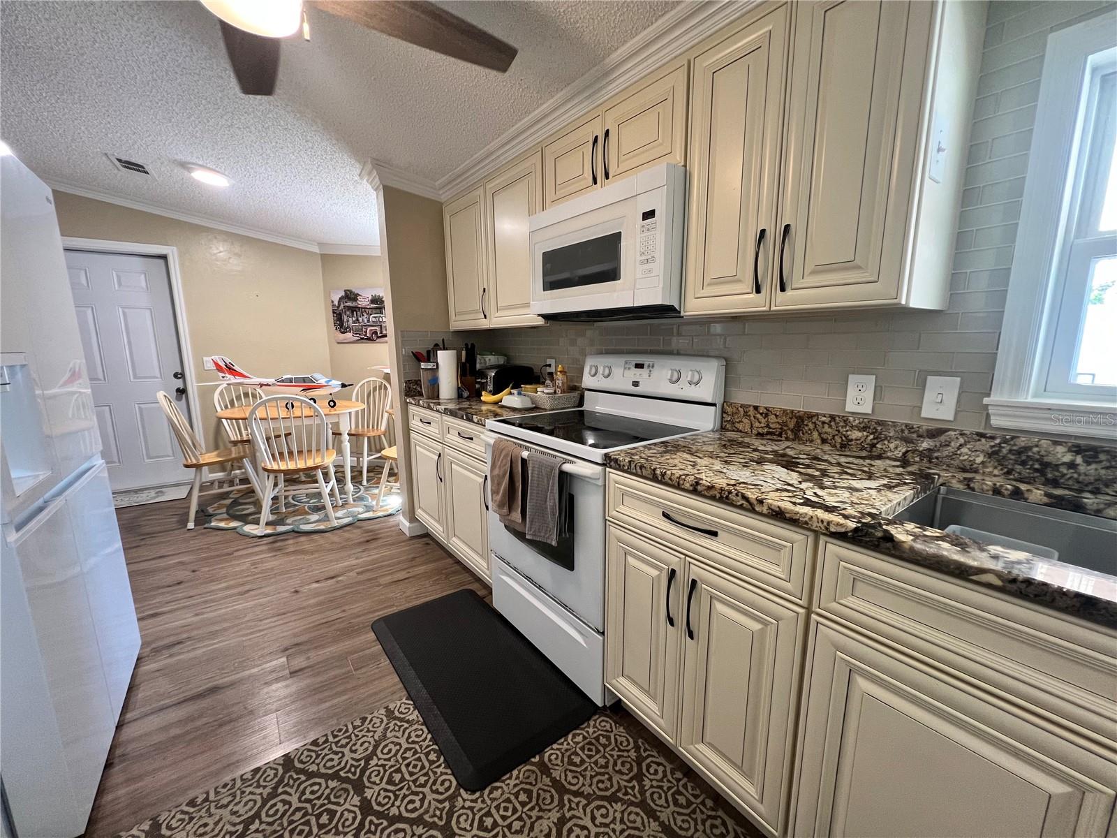 BROOKWOOD ESTATES - Residential