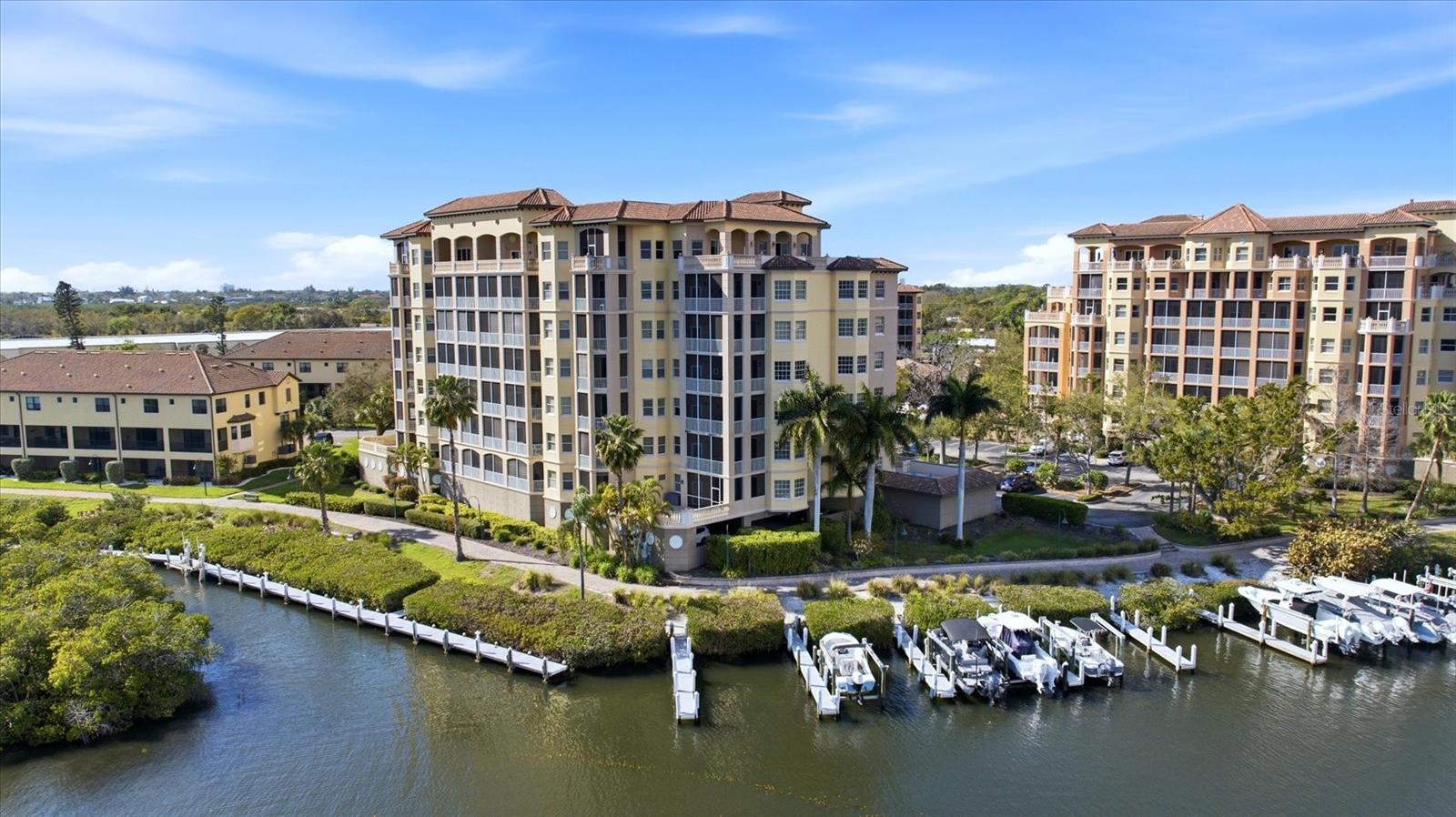 PHILLIPPI LANDINGS - Residential