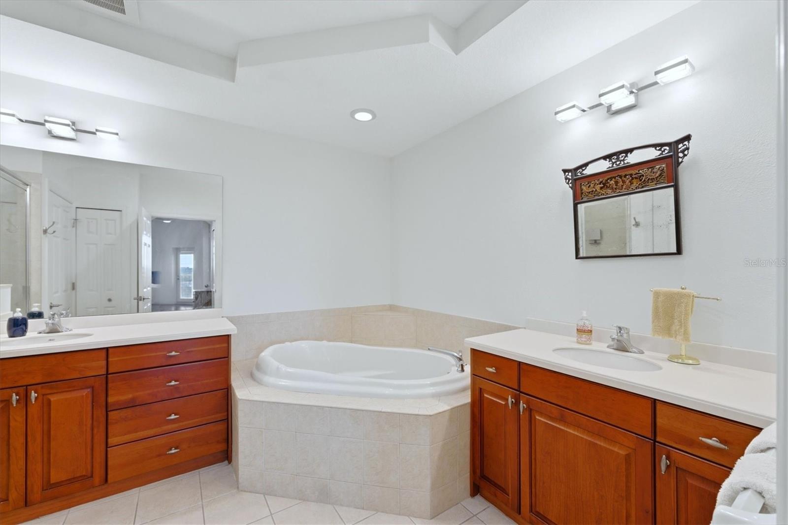 PHILLIPPI LANDINGS - Residential