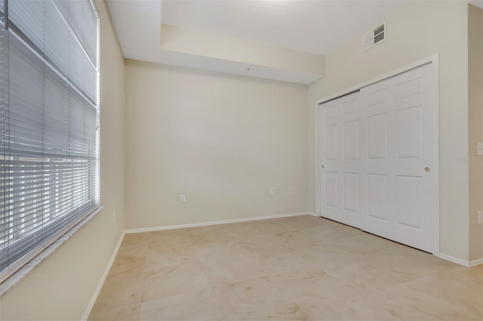 ENCLAVE/COLLEGE POINTE - Residential Lease