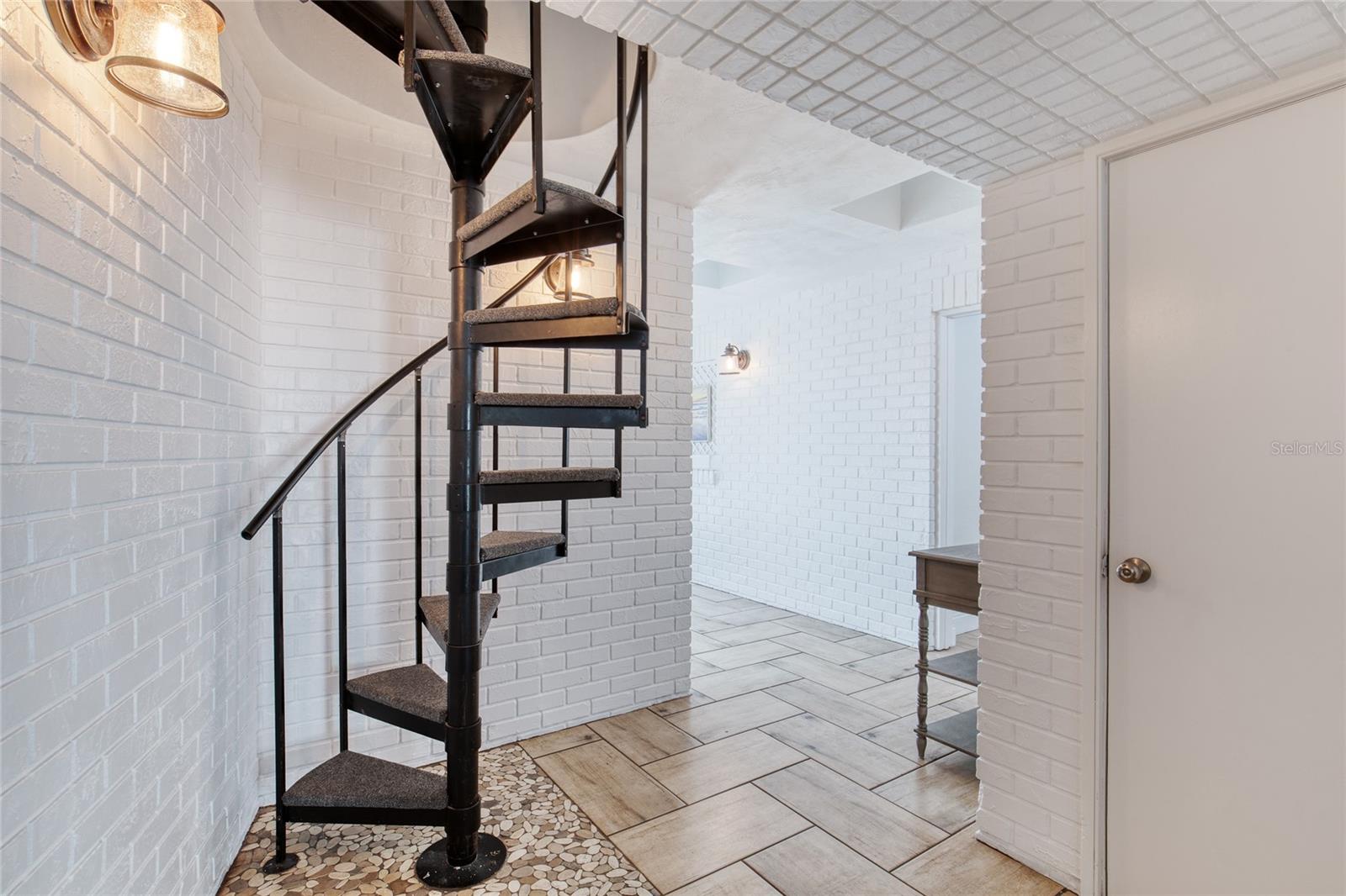 TOMOKA ESTATES UNIT 04 - Residential