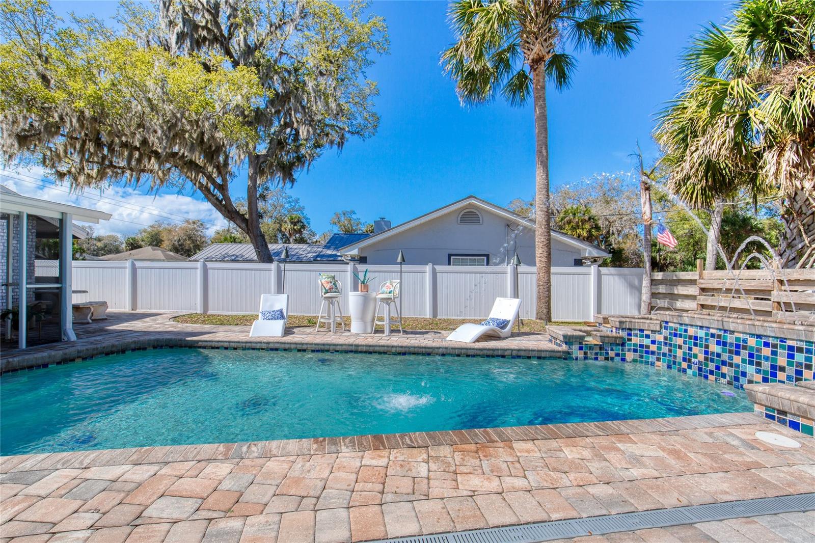 TOMOKA ESTATES UNIT 04 - Residential