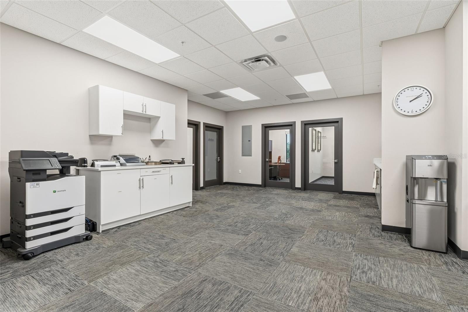 SMART OFFICE LAKE MARY - Commercial Sale