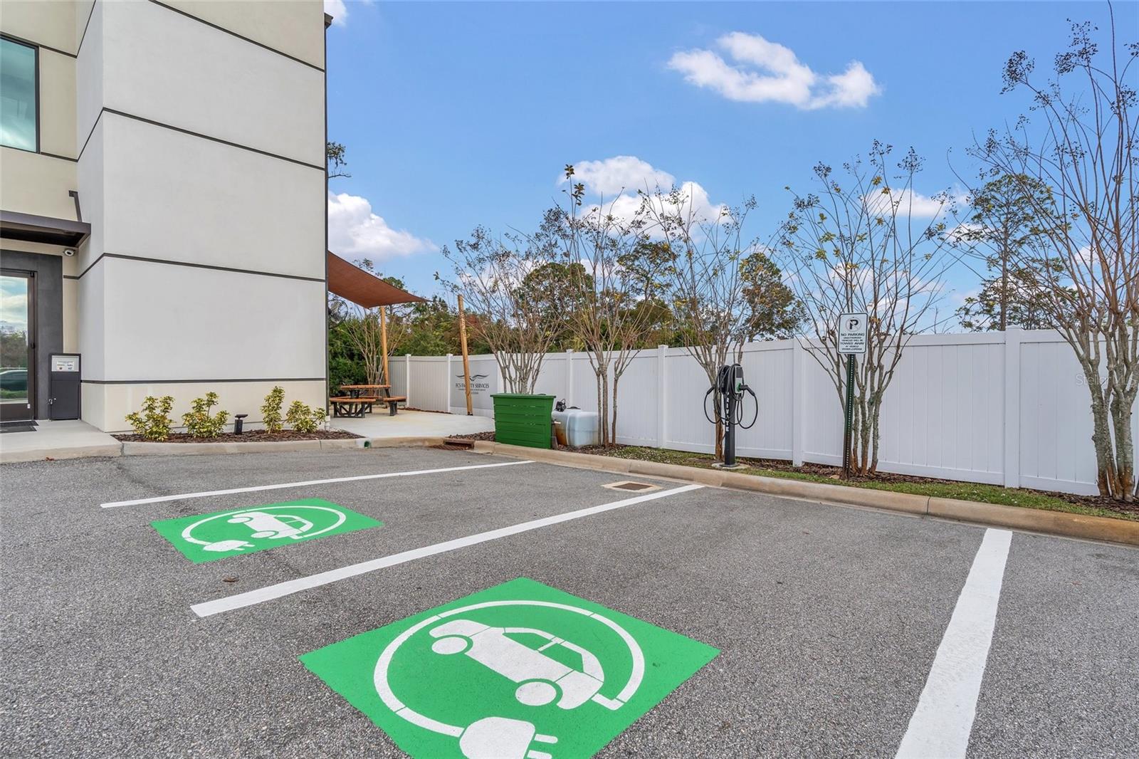 SMART OFFICE LAKE MARY - Commercial Sale