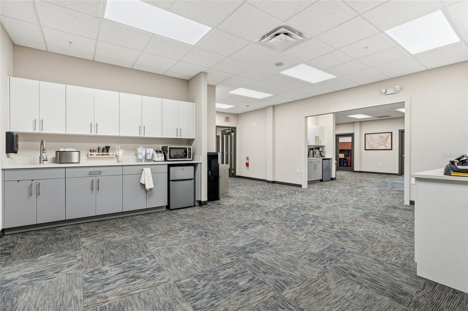 SMART OFFICE LAKE MARY - Commercial Sale