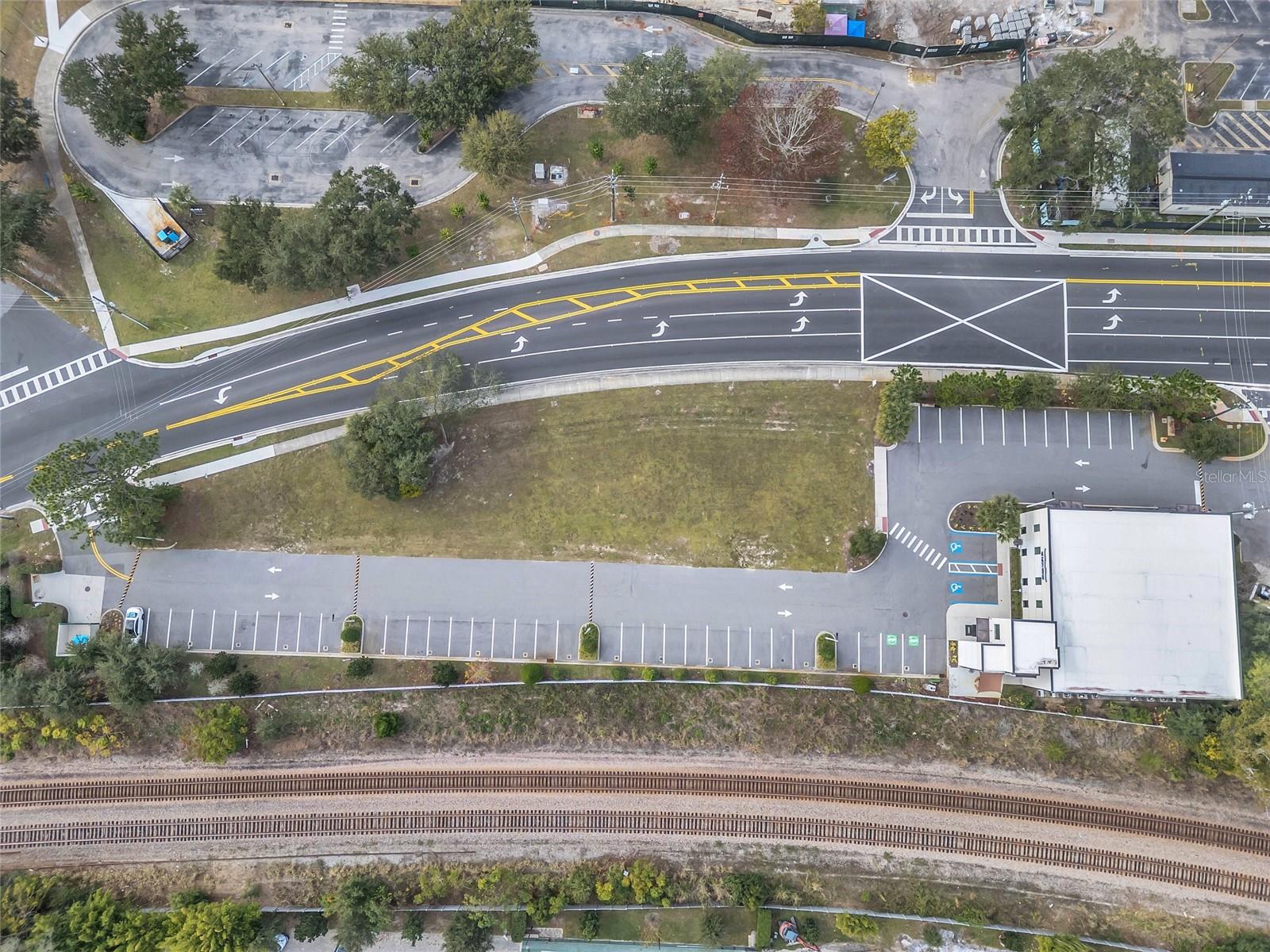 131 S COUNTRY CLUB ROAD