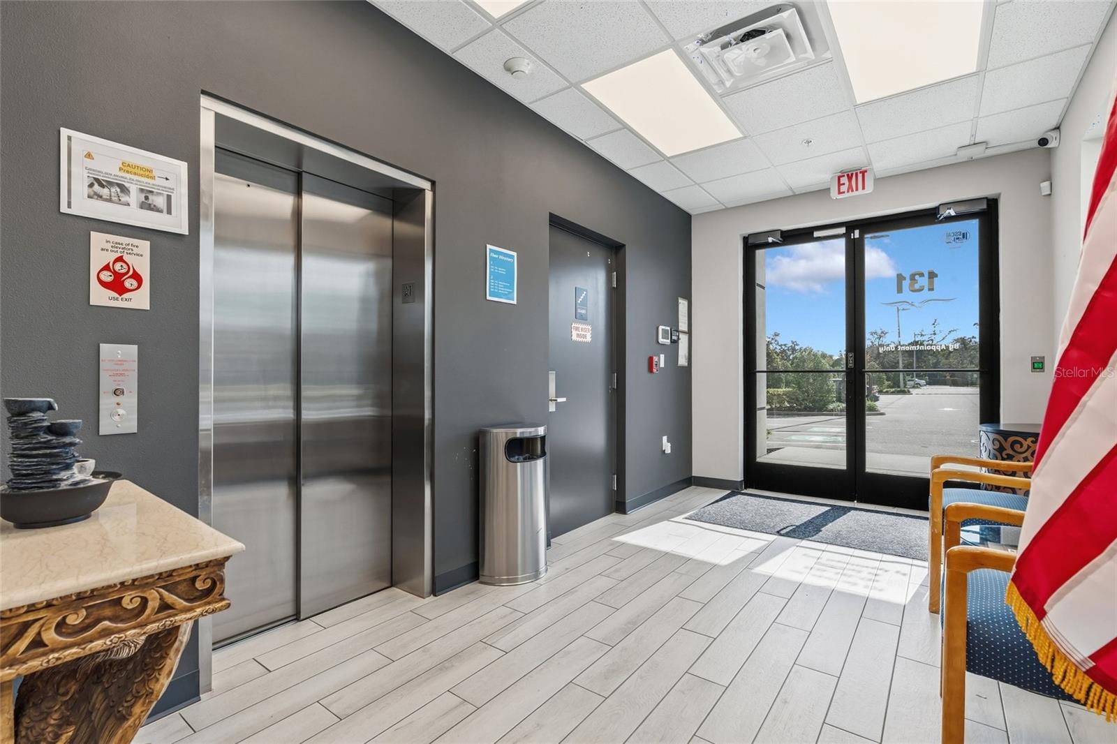 SMART OFFICE LAKE MARY - Commercial Sale