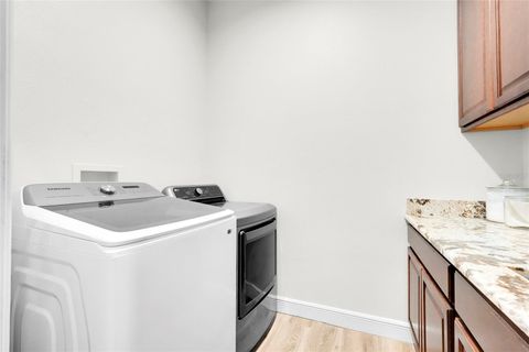 Tiny photo for 21320 Marsh View Court, Clermont, FL 34715 (MLS # G5111750)