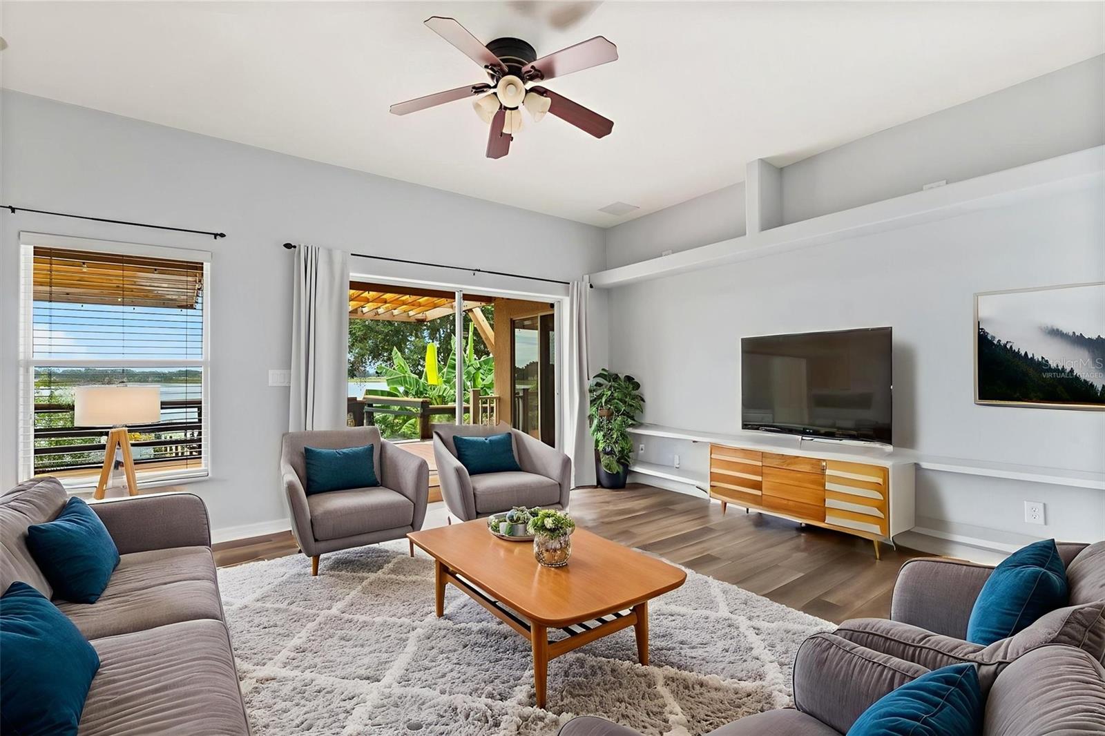 TAVARES PINES AT LAKE SAUNDERS PH 02 - Residential