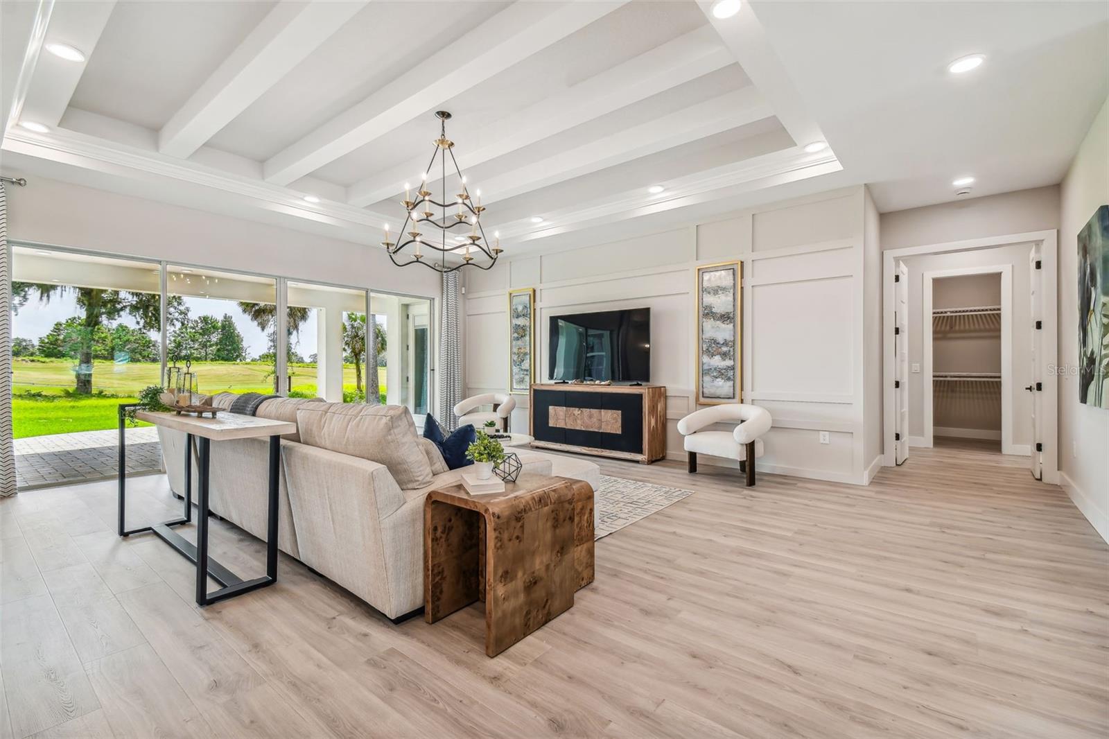 SOUTHERN HILLS PLANTATION - Residential