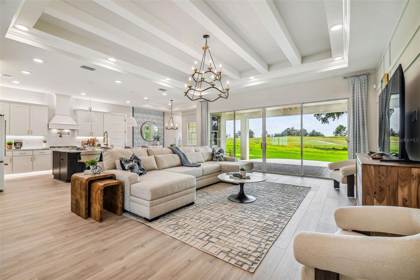 SOUTHERN HILLS PLANTATION - Residential