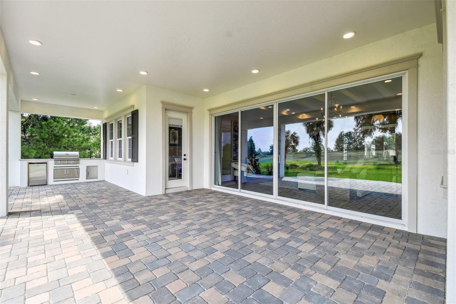 SOUTHERN HILLS PLANTATION - Residential