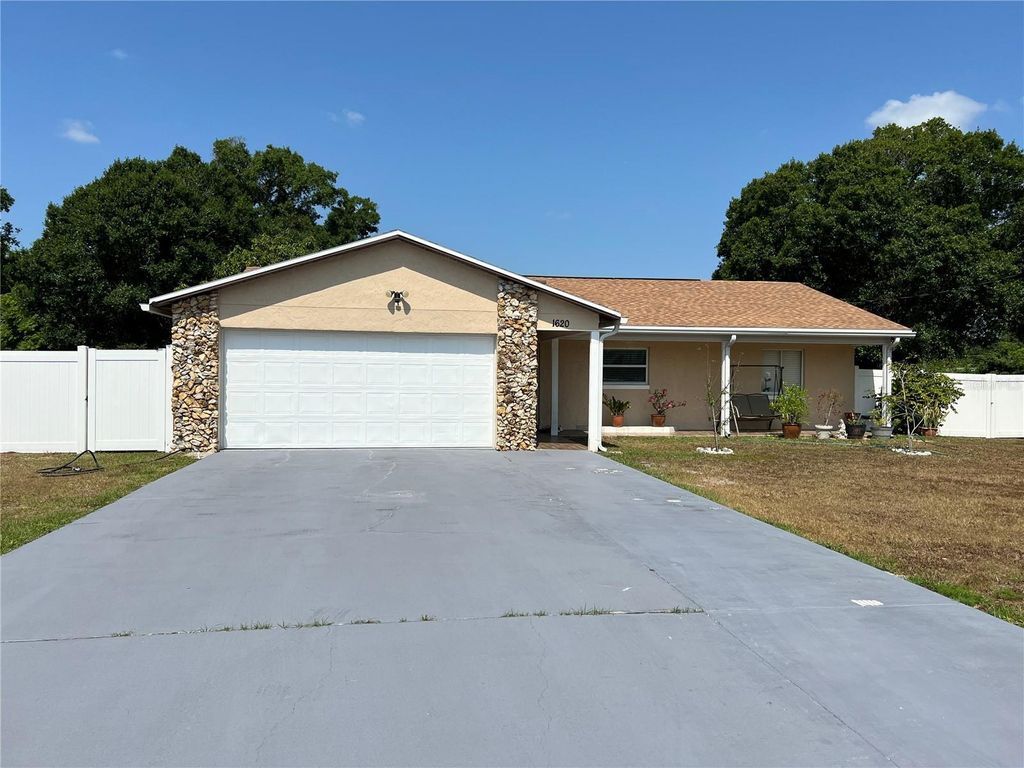Photo of 1620 Foxbower Road, Orlando, FL 32825 (MLS # O6396194)